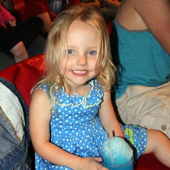 Meet your Posher, Ruth - Picture 1 of 1